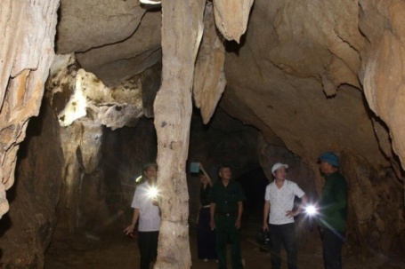 Điều bất ngờ trong hang đá cạnh sân bay, chỉ phục vụ một trận đánh duy nhất