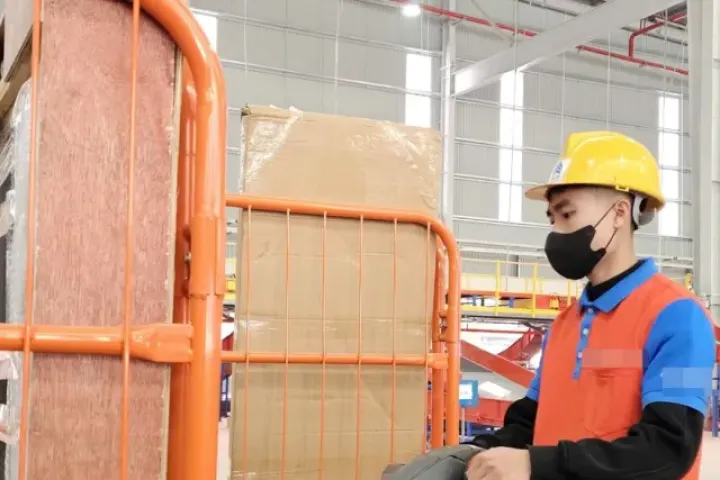 Giảm giờ làm còn 40-44 giờ/tuần: Không bây giờ thì khi nào?