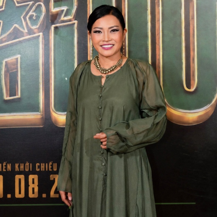 Phương Thanh chọn sống thoải mái, không đặt nặng tham vọng nghề nghiệp. 