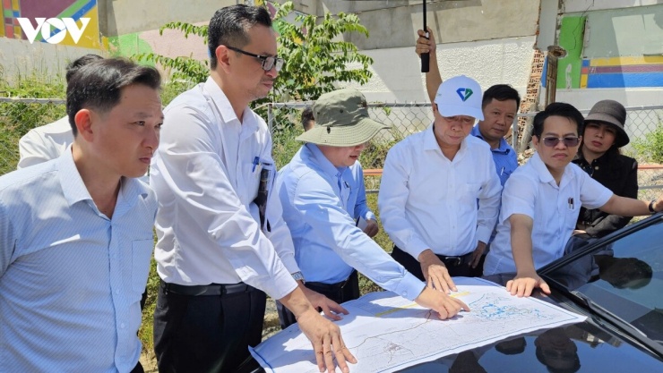 Thường trực HĐND thành phố yêu cầu Chủ đầu tư, các đơn vị liên quan tập trung tháo gỡ khó khăn các dự án giao thông chậm tiến độ