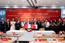 FPT Retail và Techcombank ký kết hợp tác chiến lược, ra mắt giải pháp tài chính Buy Now Pay Later