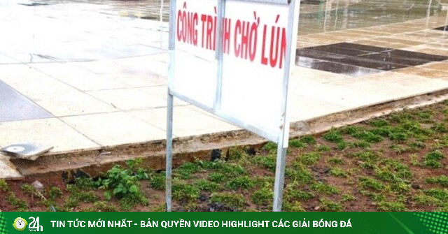 Diễn biến mới vụ quảng trường 400 tỷ đồng cắm biển 'chờ lún'