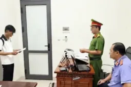 Khởi tố đối tượng giao cấu với bạn gái 14 tuổi quen qua mạng