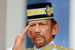 Vụ tước danh hiệu con dâu chấn động và cuộc sống xa hoa của Quốc vương Brunei