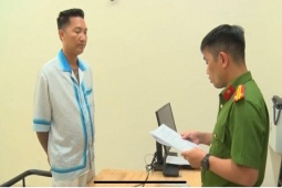Bùi Xuân Huấn (Huấn Hoa Hồng) bị khởi tố về tội gì?