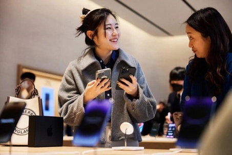 Hàng triệu người dùng iPhone tại hơn 150 quốc gia nhận cảnh báo khẩn từ Apple