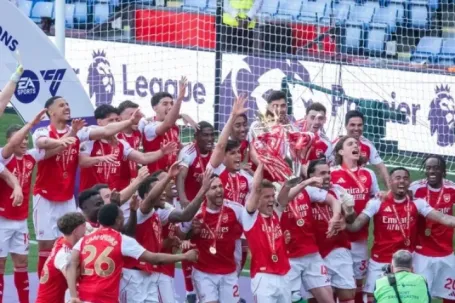 Dự đoán cuộc đua vô địch Premier League 2026/27: Arsenal bỏ xa phần còn lại