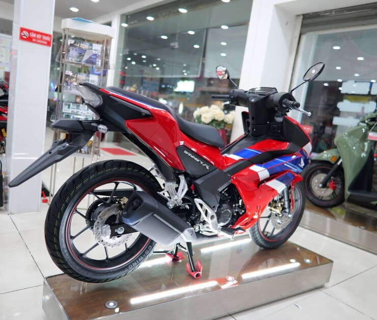 Giá Honda Winner R mới nhất tháng 8/2026, giảm sốc tiền triệu - 5