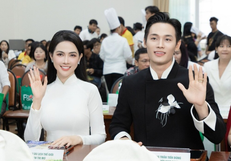 Hoa hậu Phan Thị Mơ và nam vương Trần Tiến Dũng là đại sứ của chương trình.&nbsp;