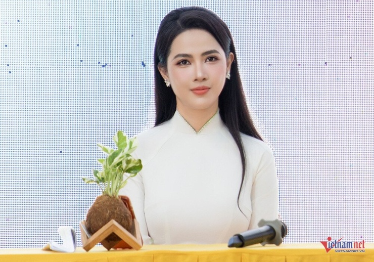 Hoa hậu Phan Thị Mơ.&nbsp;