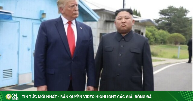 Ông Trump bất ngờ đăng ảnh chụp chung với ông Kim Jong Un