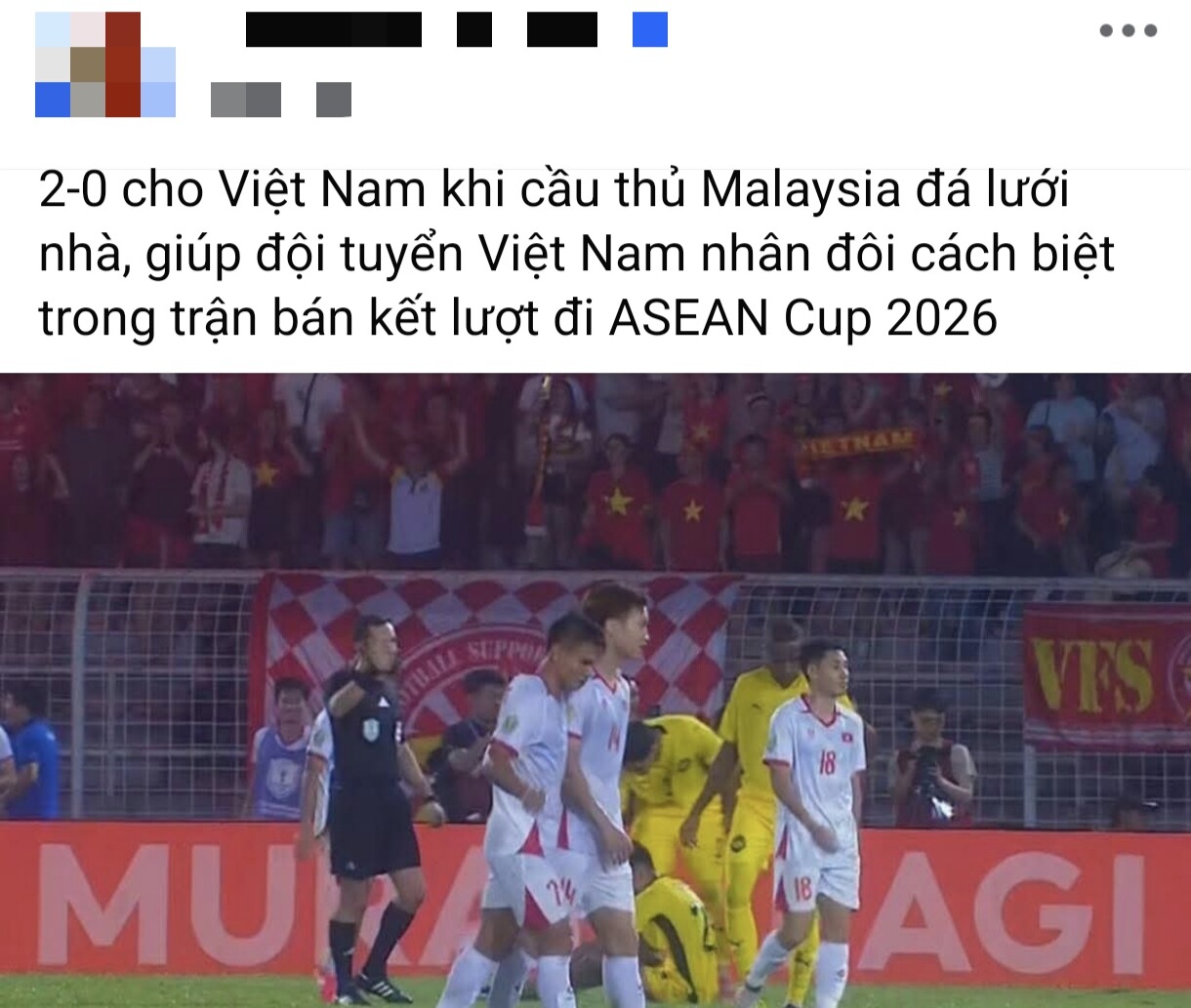 Pha phản lưới nhà của cầu thủ Malaysia được nhắc tới nhiều.