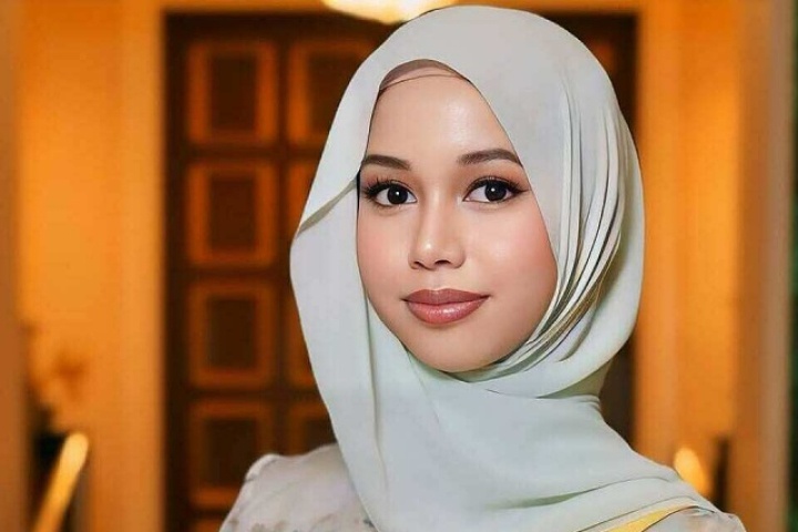 Công chúa út tài sắc vẹn toàn của Quốc vương Brunei