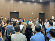 Bị cáo buộc lừa dối khách hàng, 'đại gia điếu cày' Lê Thanh Thản lý giải 'do nóng vội'
