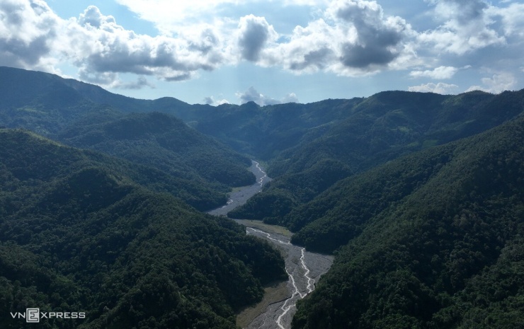 Hình dáng 'rồng đá' Lai Châu - 1