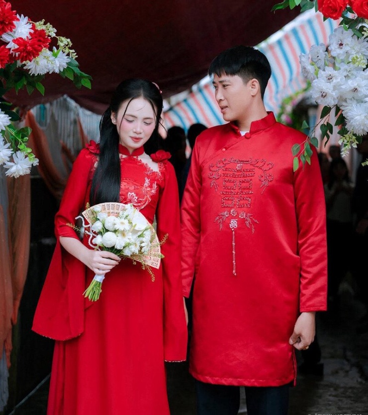 Vợ chồng Thanh Hà trong lễ đính hôn&nbsp;
