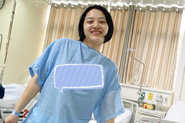 Hình ảnh Thái Hà thời gian điều trị ung thư tại bệnh viện. (Ảnh: NVCC)