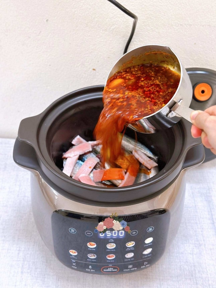 Loại cá rẻ tiền, chắc thịt, ngọt đậm, giúp chắc xương, sáng mắt, bổ tim, kho cá cách này thơm phức - 3