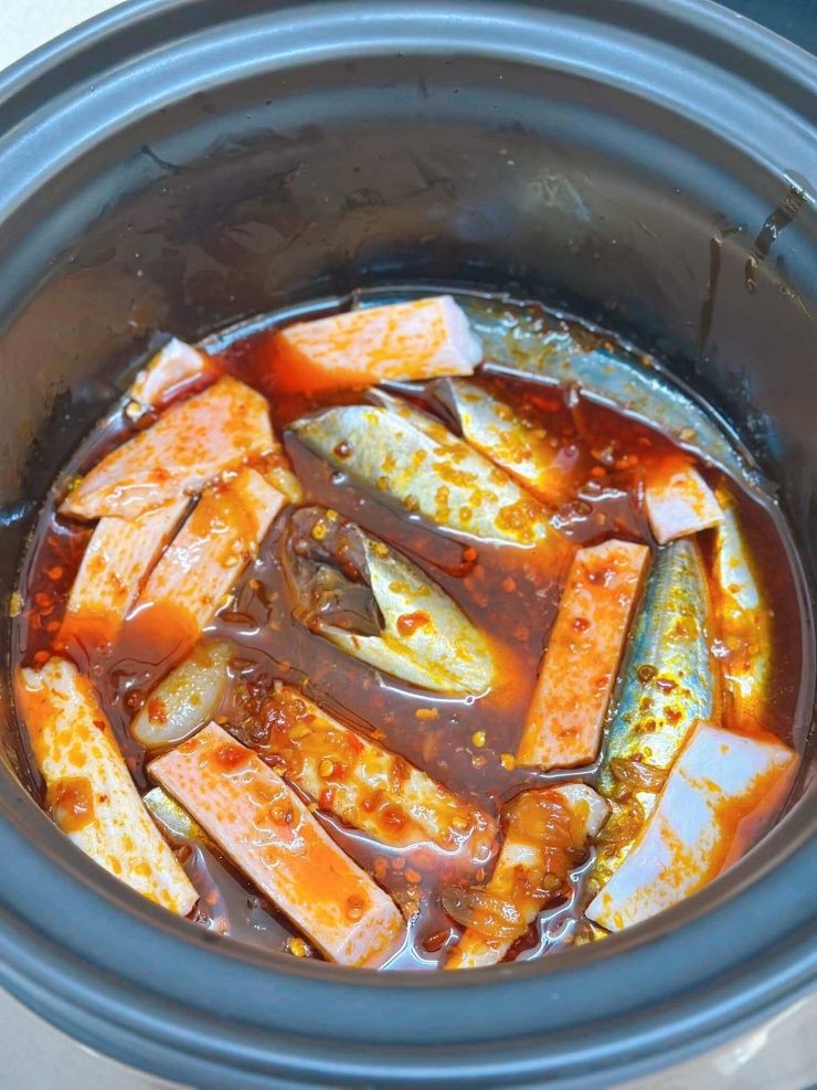 Loại cá rẻ tiền, chắc thịt, ngọt đậm, giúp chắc xương, sáng mắt, bổ tim, kho cá cách này thơm phức - 4
