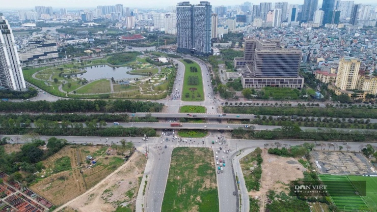 Khu chức năng đô thị Nam Đại lộ Thăng Long rộng hơn 75 ha, tổng vốn 20.246 tỷ đồng, nằm gần nút giao Đại lộ Thăng Long - Lê Quang Đạo. Ảnh: Phạm Hưng