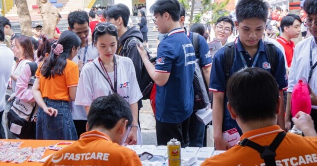 FASTCARE: 5 dấu hiệu trên điện thoại HSSV không nên bỏ qua mùa tựu trường