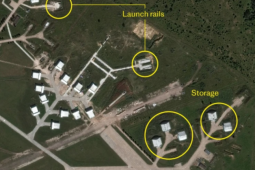 Nga xây dựng 10 căn cứ quân sự bí mật mới dọc biên giới, gửi thông điệp khiến Ukraine, NATO lạnh gáy
