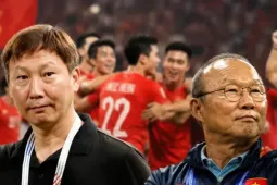 Báo Hàn Quốc: HLV Kim Sang-sik đang phá vỡ những cột mốc mà tiền bối Park Hang-seo không làm được