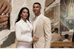 Vì sao một biểu tượng như Cristiano Ronaldo lại chọn cưới trong im lặng?