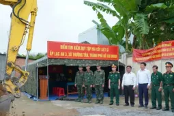 TPHCM tìm kiếm, quy tập hài cốt liệt sĩ tại khu mộ tập thể ở xã Thường Tân