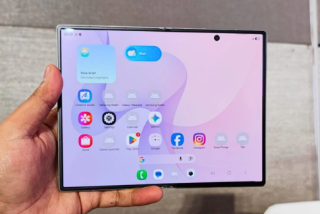 Samsung sẽ tung 5 smartphone màn hình gập vào năm tới