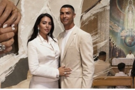 Vì sao một biểu tượng như Cristiano Ronaldo lại chọn cưới trong im lặng?