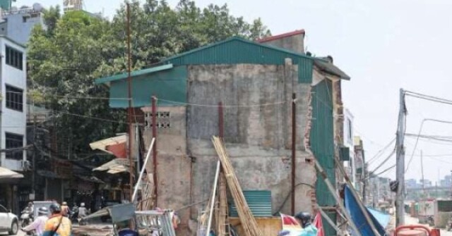 Mục sở thị khu đất rộng 6.800m2 kẹp giữa La Thành và Vành đai 1 chuẩn bị thành vườn hoa, bãi đỗ xe