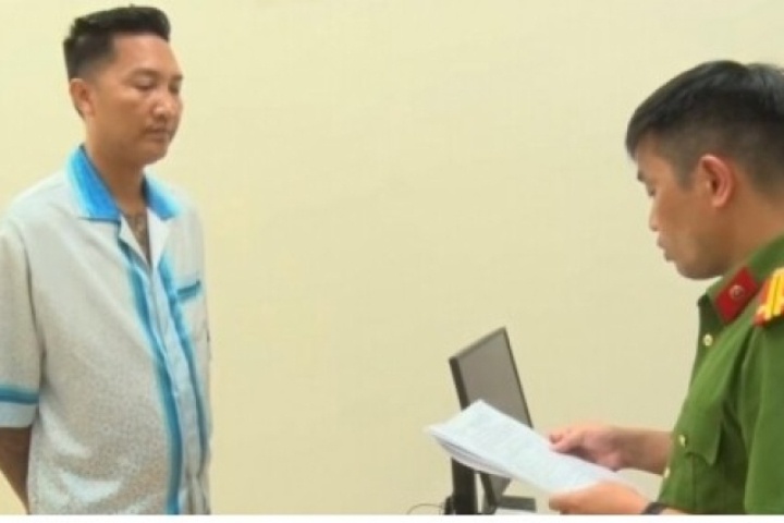 Vụ Huấn “Hoa Hồng”: “Hai sổ” và những khoản doanh thu biến mất khỏi sổ sách