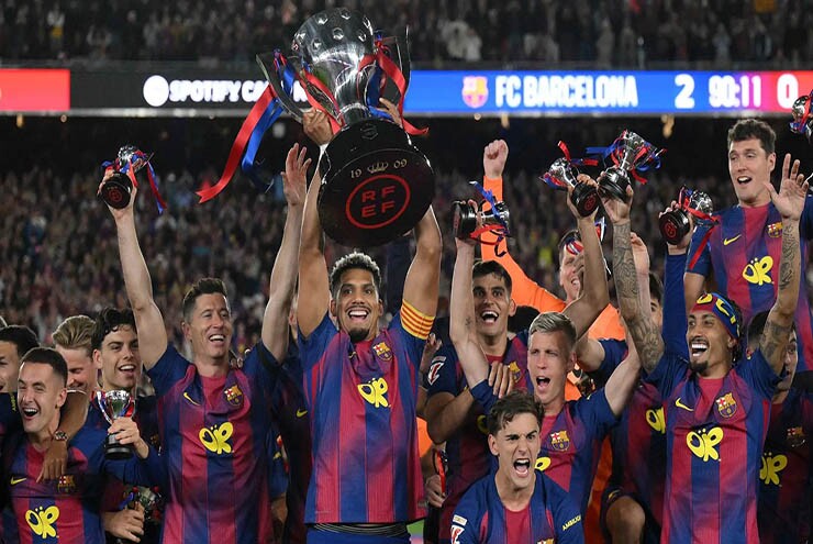 Tin mới nhất bóng đá sáng 18/8: Raphinha bất ngờ được chọn làm đội trưởng Barcelona