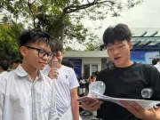 Thi lớp 10 còn hai môn Văn và Toán là 'quay về thời kỳ 30 năm trước'