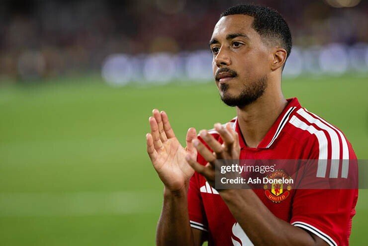 Tielemans được kỳ vọng nâng tầm hàng tiền vệ MU