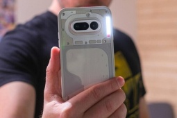 Đánh giá nhanh Nothing Phone (4a): Của lạ có ngon không?