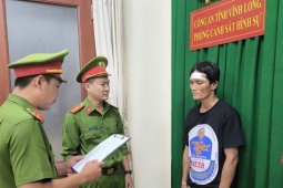 Gây án mạng chỉ vì bạn gái đi ăn với người khác