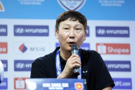 Trực tiếp họp báo ĐT Việt Nam - Malaysia: Thầy Kim không chủ quan (AFF Cup)