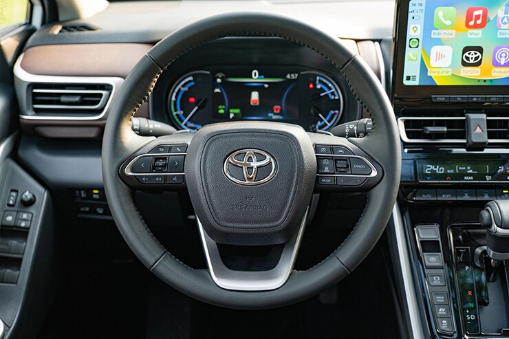 Giá xe Toyota Innova Cross tháng 8/2026, ưu đãi lãi suất vay - 8