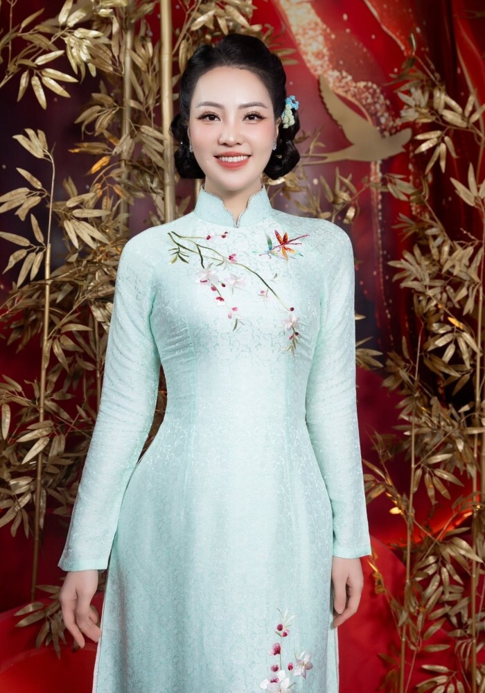 MC Thụy Vân VTV tuổi 40 nhan sắc rạng rỡ, viên mãn với cuộc hôn nhân kín tiếng - 10