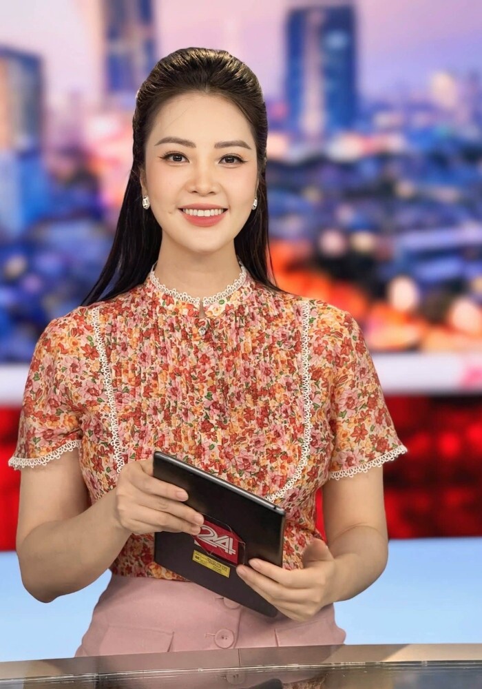 Người đẹp được khen rạng rỡ, tươi trẻ ở tuổi 40.&nbsp;