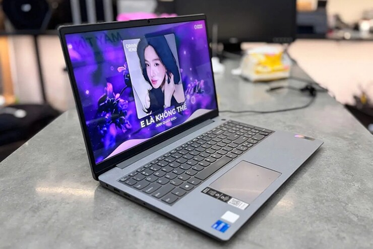 Windows 11 chạy tốt dần trên máy tính RAM 8 GB, nhưng người dùng không thể sử dụng Copilot+.