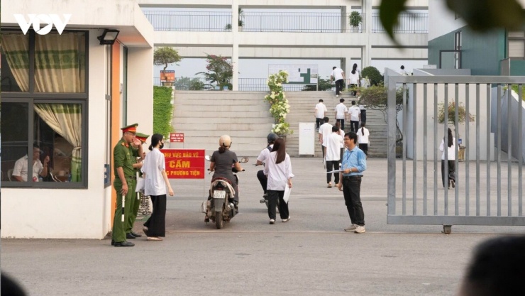 Kết quả thi lại Trường THPT chuyên Tuyên Quang không có điểm 10 ở tất cả các môn 