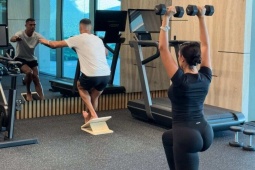 Bên trong biệt thự gần 70 triệu USD của C. Ronaldo và Georgina