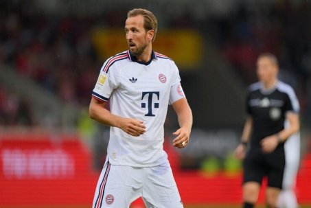 Kane vượt Mbappe là trung phong số 1 thế giới, sáng cửa đua Quả bóng Vàng