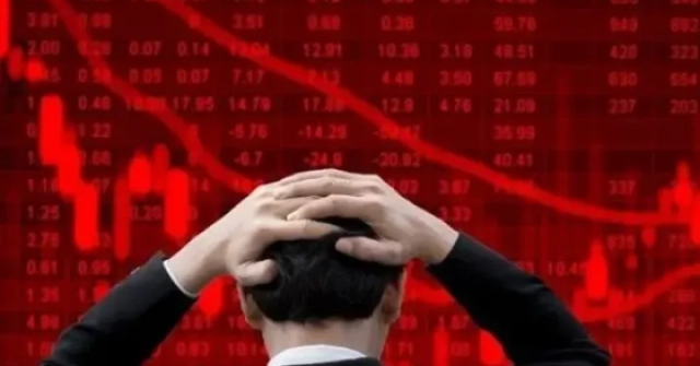 VN-Index hụt hơi, cổ phiếu bất động sản "đỏ lửa"