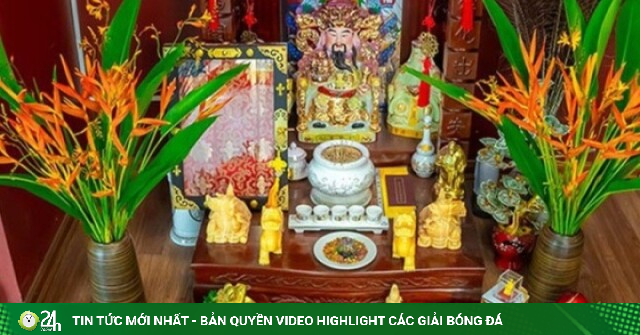Bí quyết cúng Thần tài rằm tháng 7 để tiền bạc rủng rỉnh