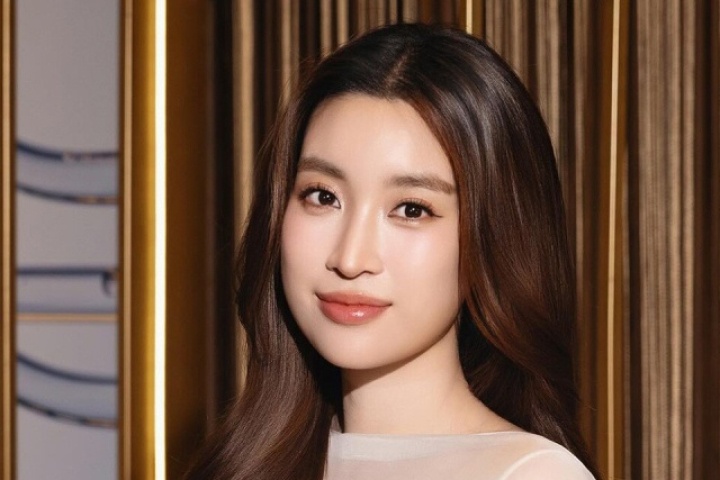 Phong cách 'phu nhân hào môn' của Đỗ Mỹ Linh