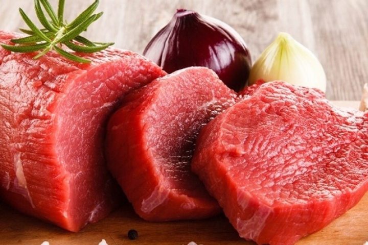 Mẹo đơn giản phân biệt thịt bò thật - giả khi đi chợ